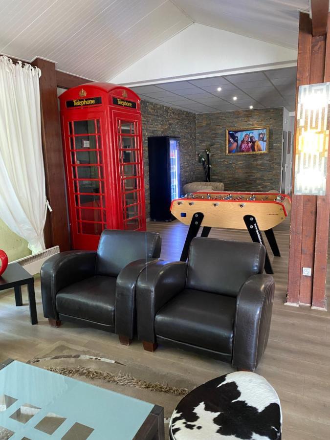 Enzo Hotels Diane - Logis Амневиль Экстерьер фото